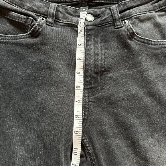 DU/ER Women's Performance Denim Girlfriend Jeans - Picture 11 of 14